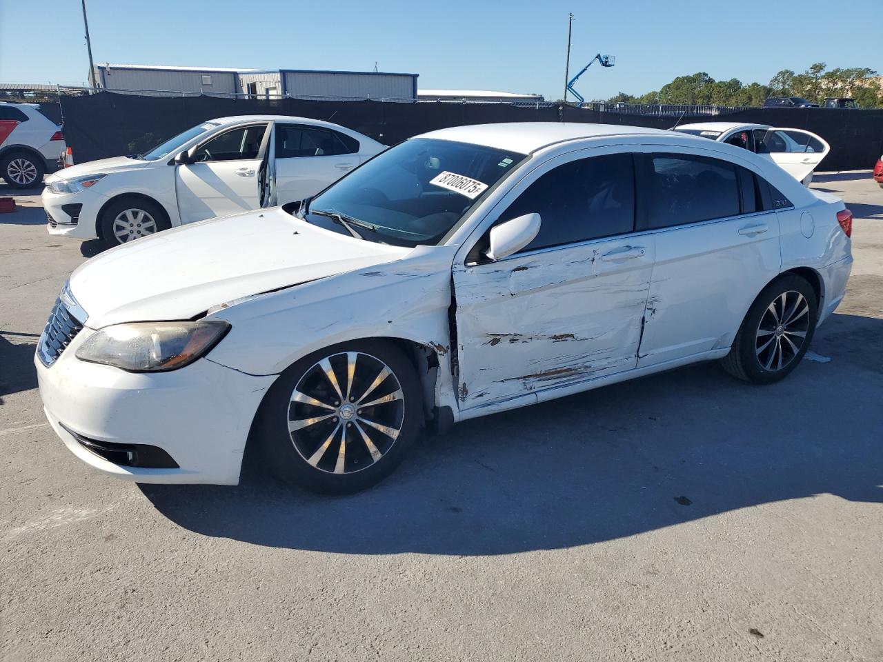 2013 Chrysler 200 Limited white null flexible 1C3CCBCG4DN509157 photo #1