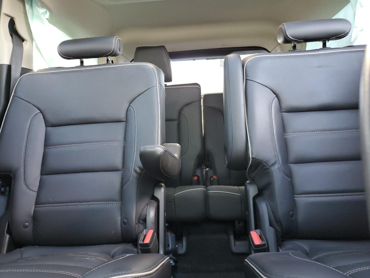 2018 GMC Acadia Denali VIN: 1GKKNXLS5JZ111287 Lot: 82733375