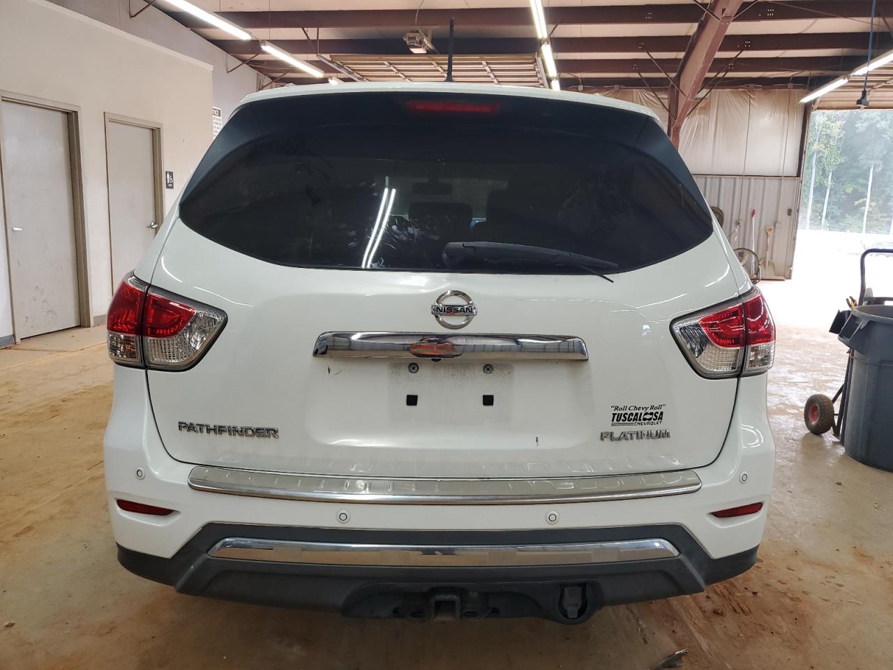 2014 Nissan Pathfinder S VIN: 5N1AR2MN4EC684323 Lot: 85390645