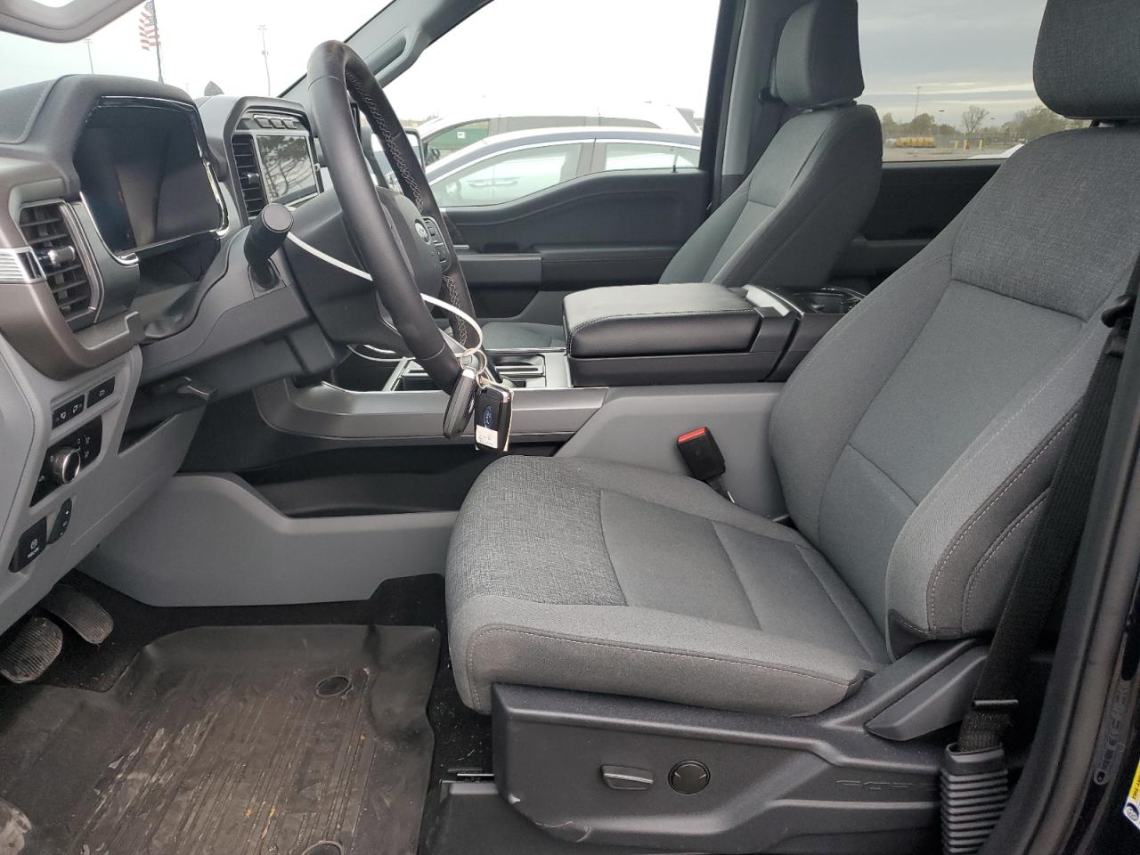 2024 Ford F150 Lightning Xlt VIN: 1FTVW3LK8RWG17076 Lot: 85832135