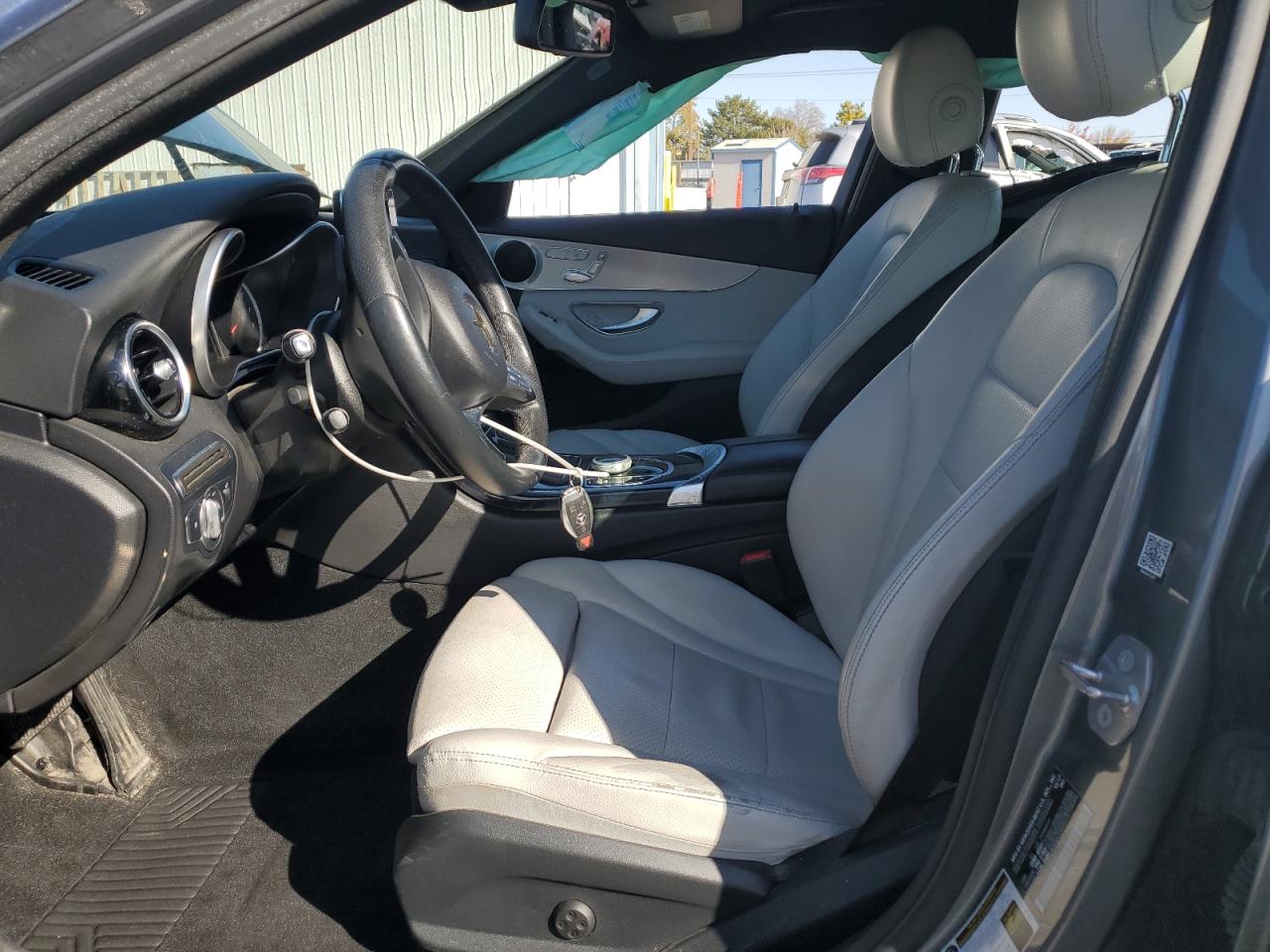 2018 Mercedes-Benz C 300 VIN: 55SWF4JB0JU253062 Lot: 90601955