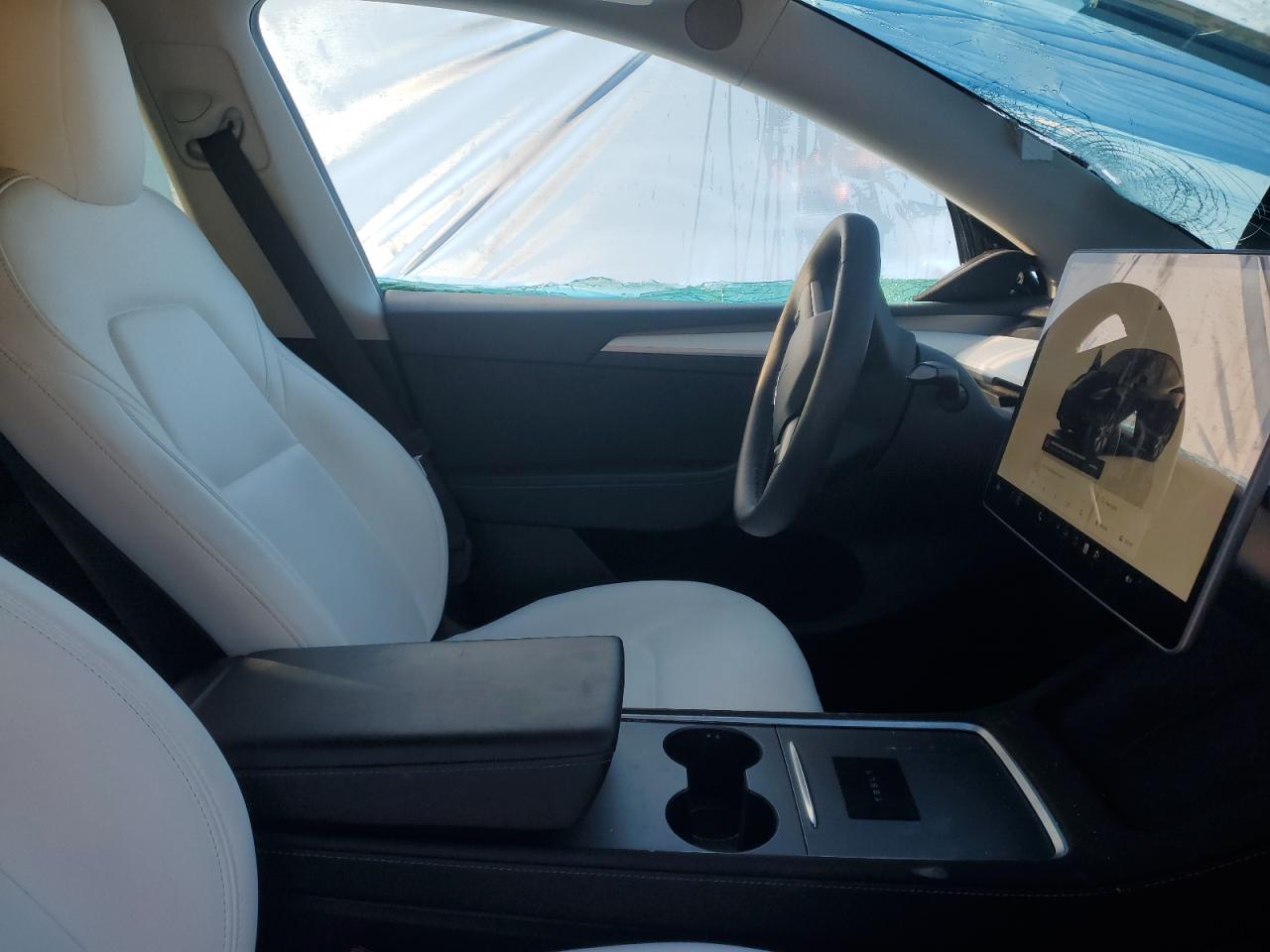 2023 Tesla Model Y VIN: 7SAYGDEE2PF604965 Lot: 86842045