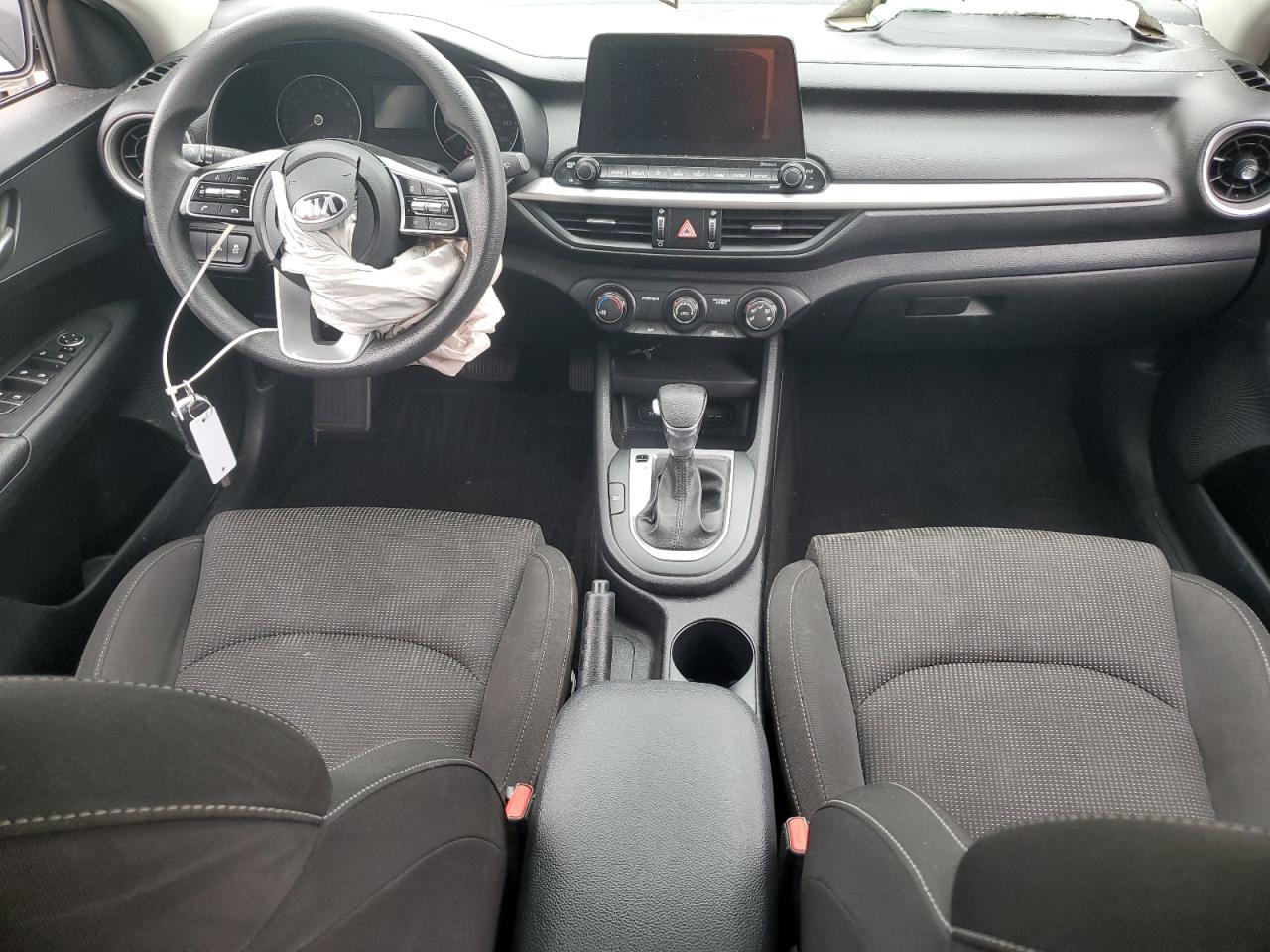 2020 Kia Forte Fe VIN: 3KPF24AD5LE151800 Lot: 82390395