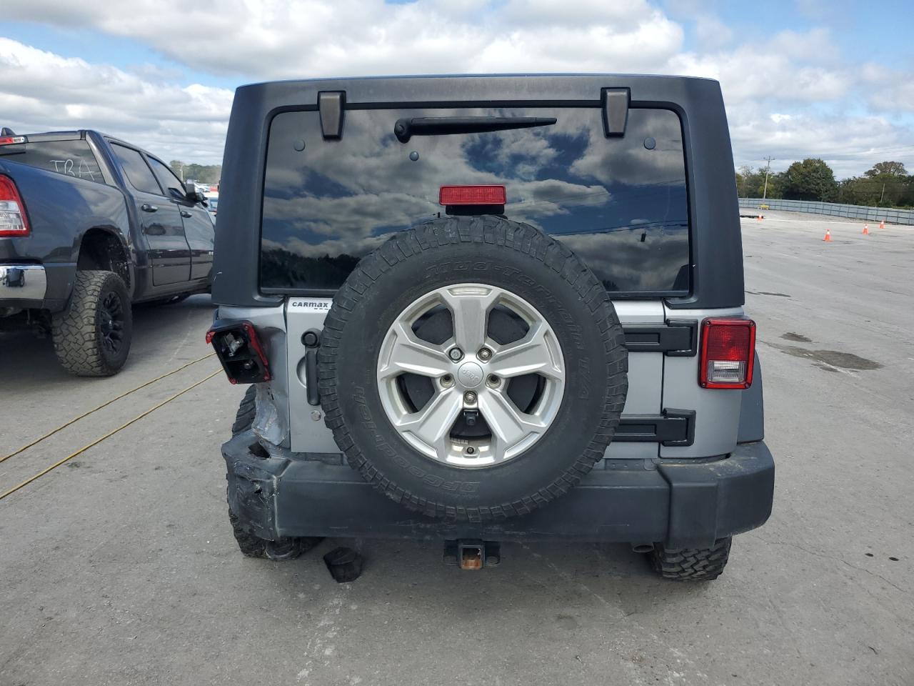 2017 Jeep Wrangler Unlimited Sport VIN: 1C4BJWDG3HL690515 Lot: 82348645