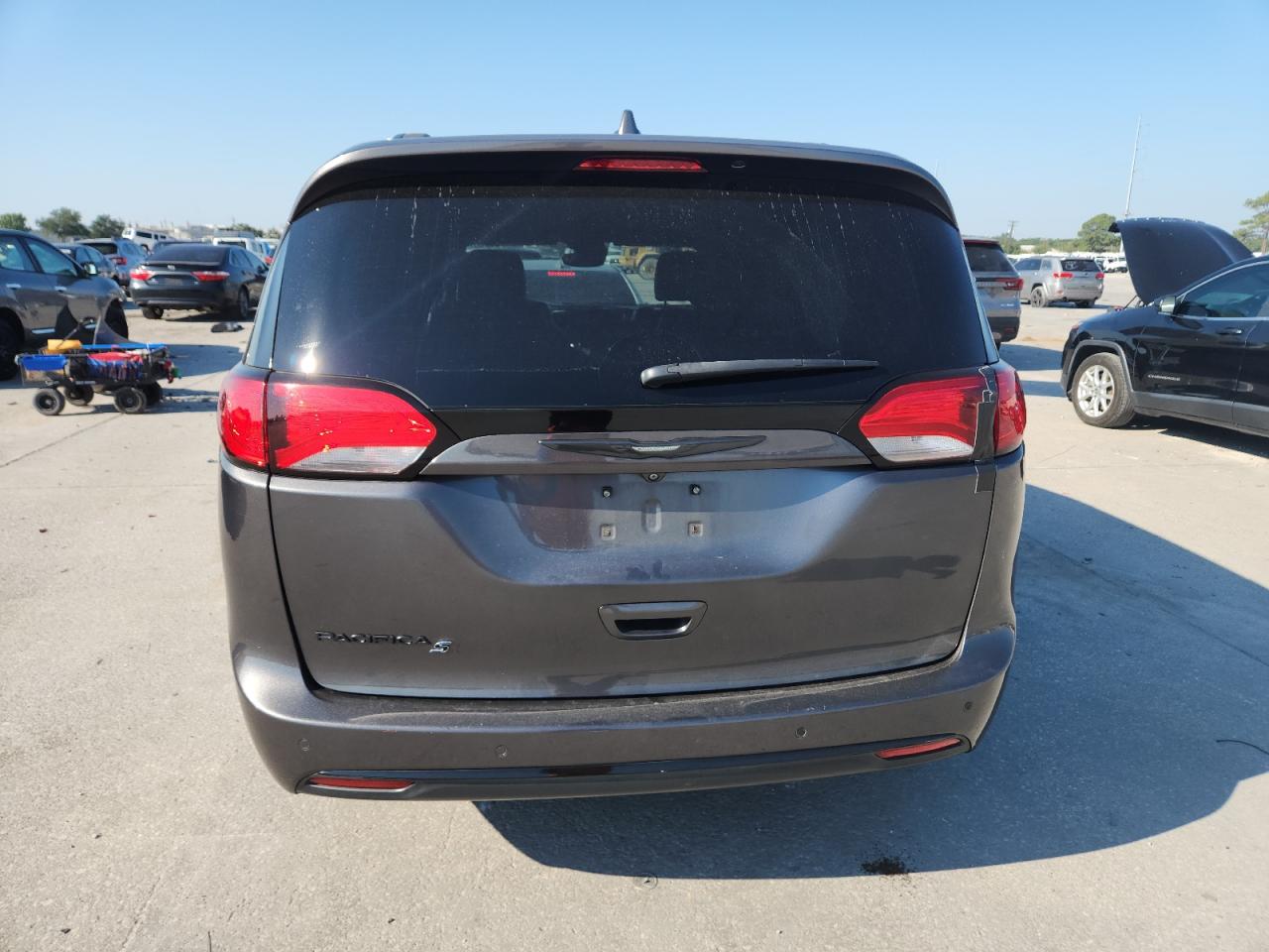 2018 Chrysler Pacifica Touring L Plus VIN: 2C4RC1EG7JR288942 Lot: 84792735