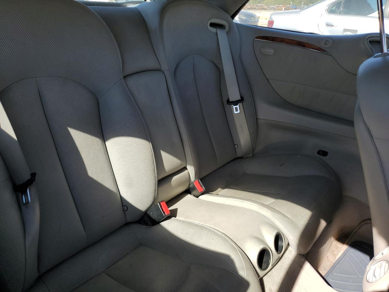 2005 Mercedes-Benz Clk 320 VIN: WDBTK65G65T042421 Lot: 82364585