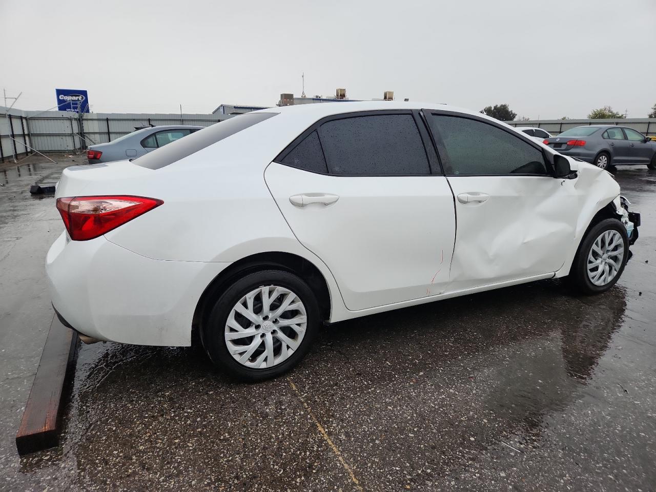 2017 Toyota Corolla L VIN: 5YFBURHE9HP681486 Lot: 82442155