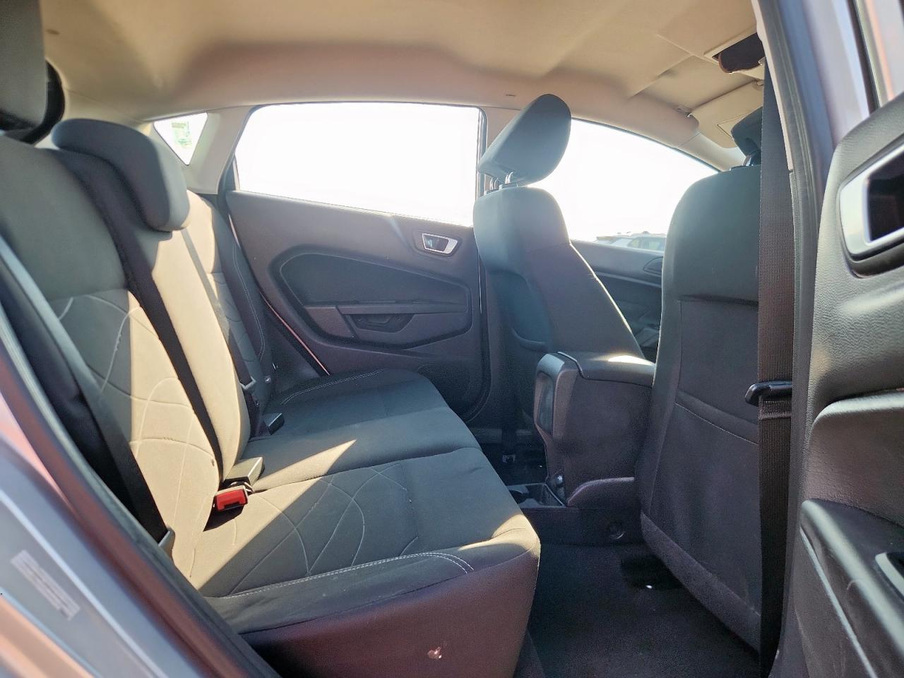 2015 Ford Fiesta Se VIN: 3FADP4EJXFM118669 Lot: 84553115