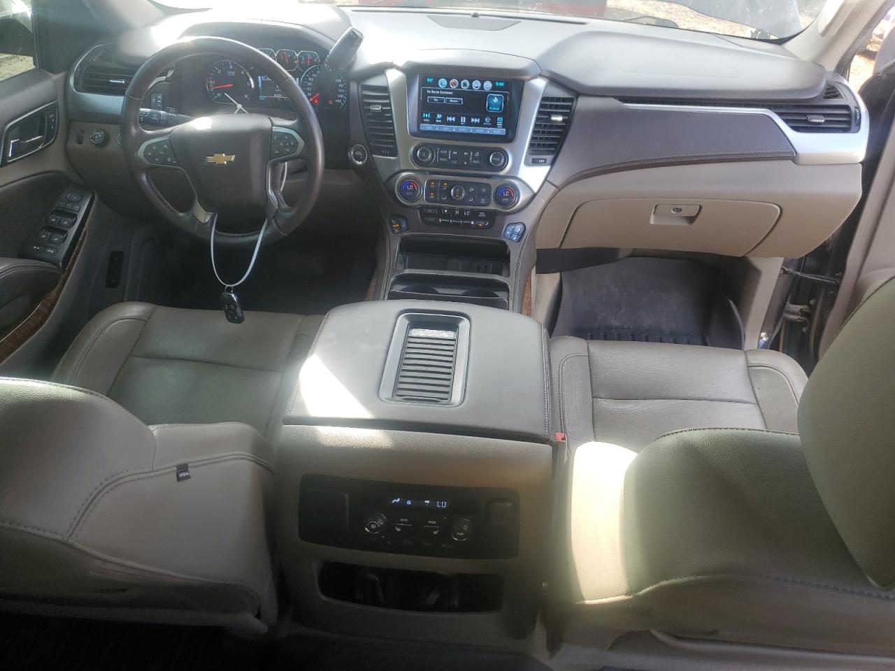 2018 Chevrolet Tahoe K1500 Premier VIN: 1GNSKCKC0JR211800 Lot: 85902465