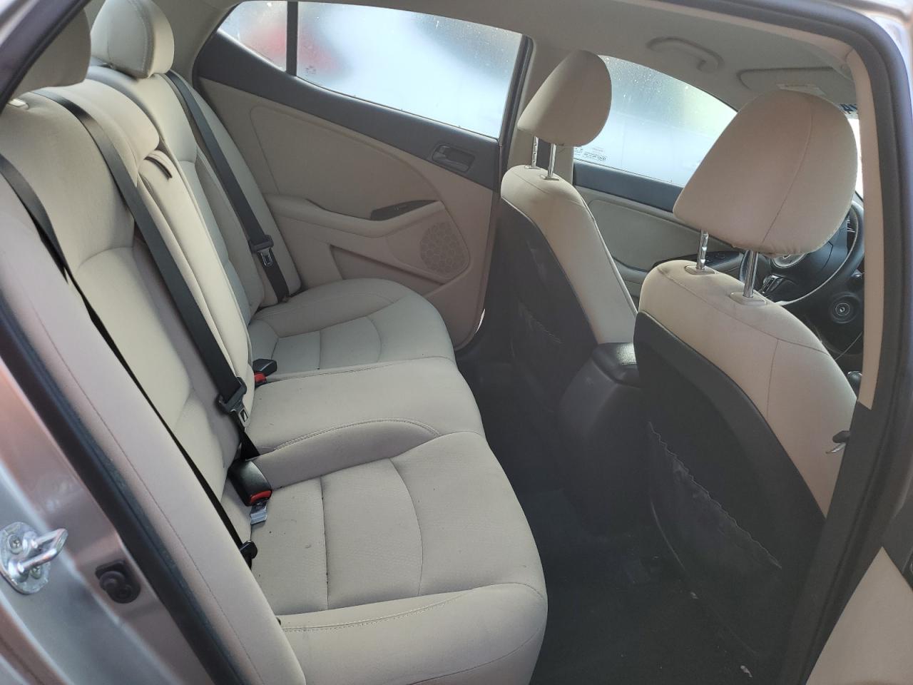 2015 Kia Optima Lx VIN: 5XXGM4A76FG474077 Lot: 84932425