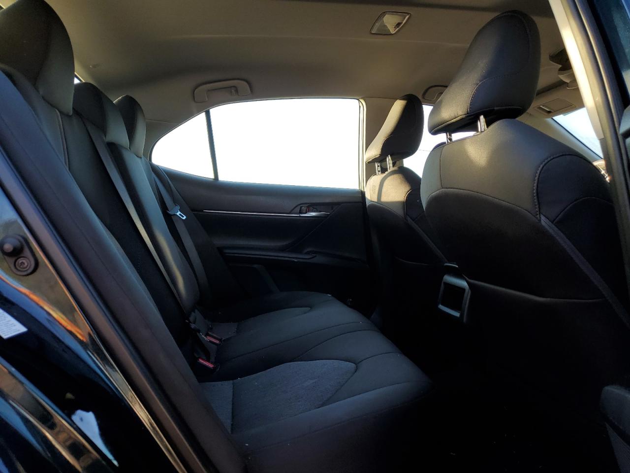 2019 Toyota Camry L VIN: 4T1B11HK6KU748583 Lot: 85733865