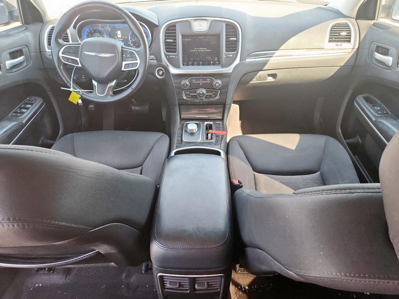 2018 Chrysler 300 Touring VIN: 2C3CCAAG7JH338390 Lot: 84521045