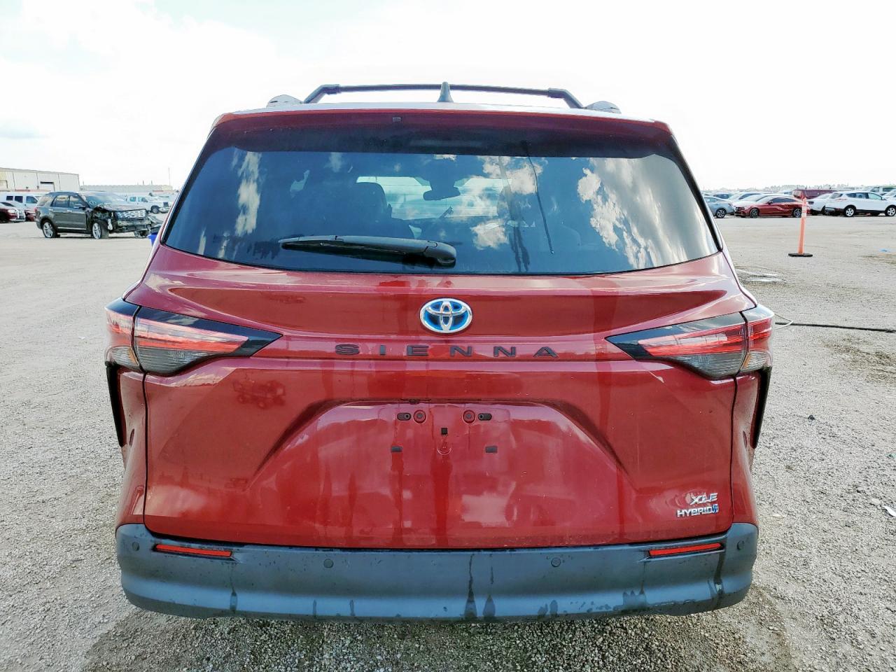 2021 Toyota Sienna Xle VIN: 5TDYRKEC6MS020828 Lot: 81191855