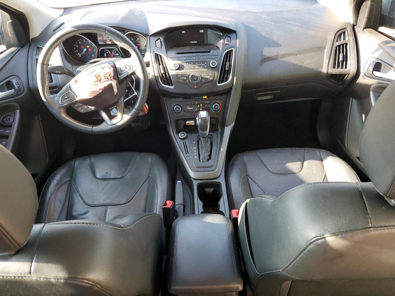 2016 Ford Focus Se VIN: 1FADP3F22GL321169 Lot: 85168935