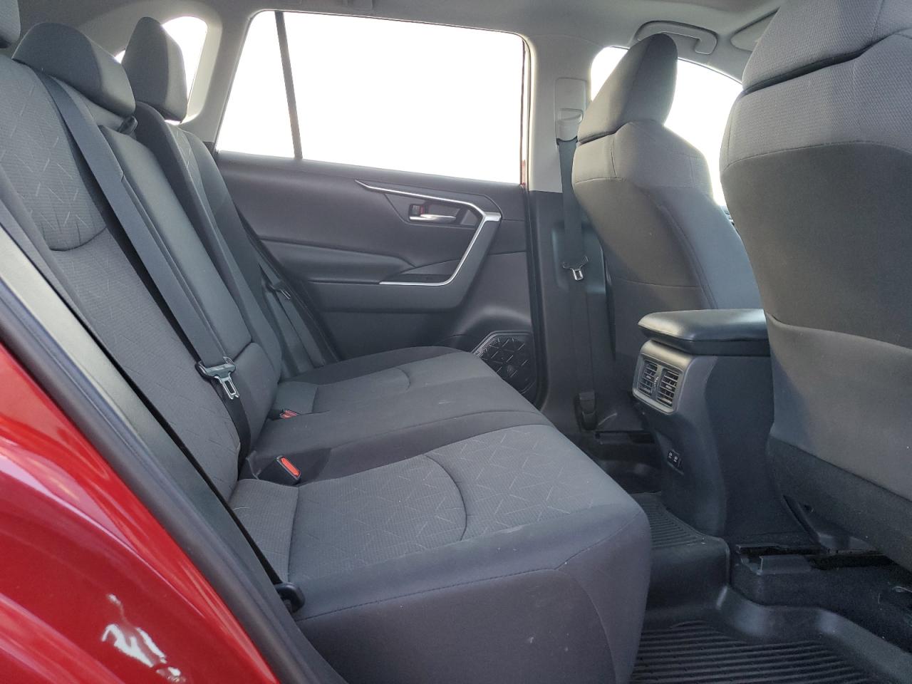 2019 Toyota Rav4 Xle VIN: 2T3P1RFV4KW024321 Lot: 85836935