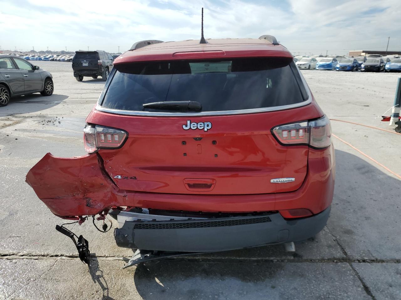 2024 Jeep Compass Latitude VIN: 3C4NJDBN0RT175576 Lot: 87049515