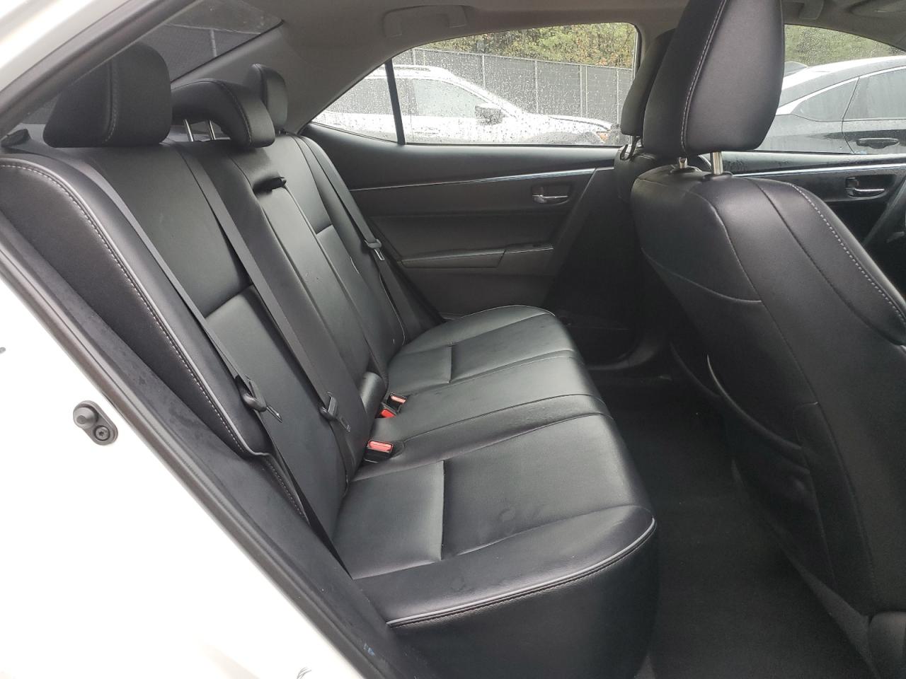 2015 Toyota Corolla L VIN: 2T1BURHE9FC390273 Lot: 86453815