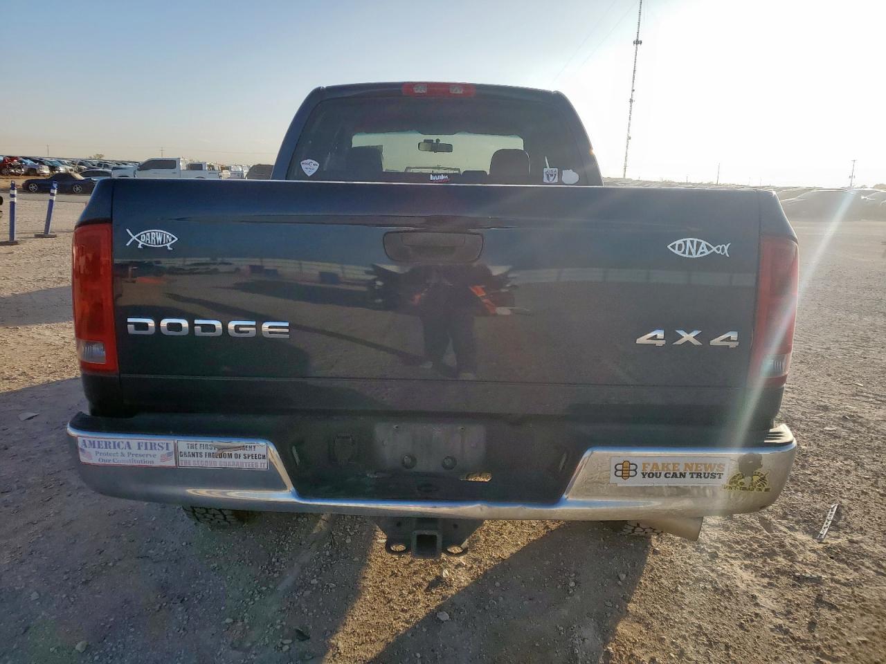 2003 Dodge Ram 2500 St VIN: 3D7KU28653G817083 Lot: 82692085