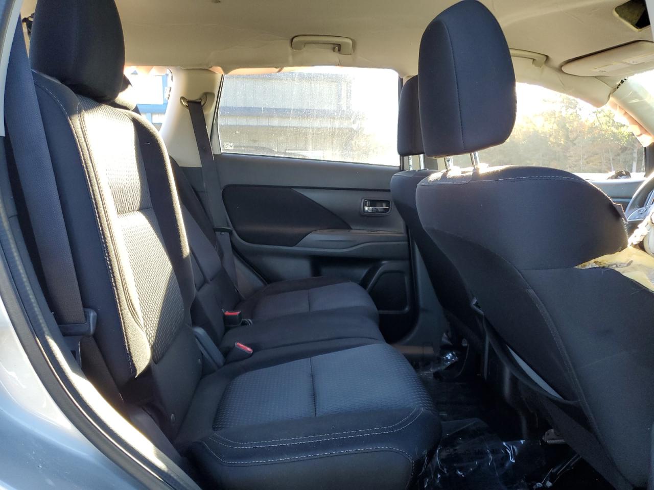 2019 Mitsubishi Outlander Es VIN: JA4AD2A3XKZ051592 Lot: 87292885