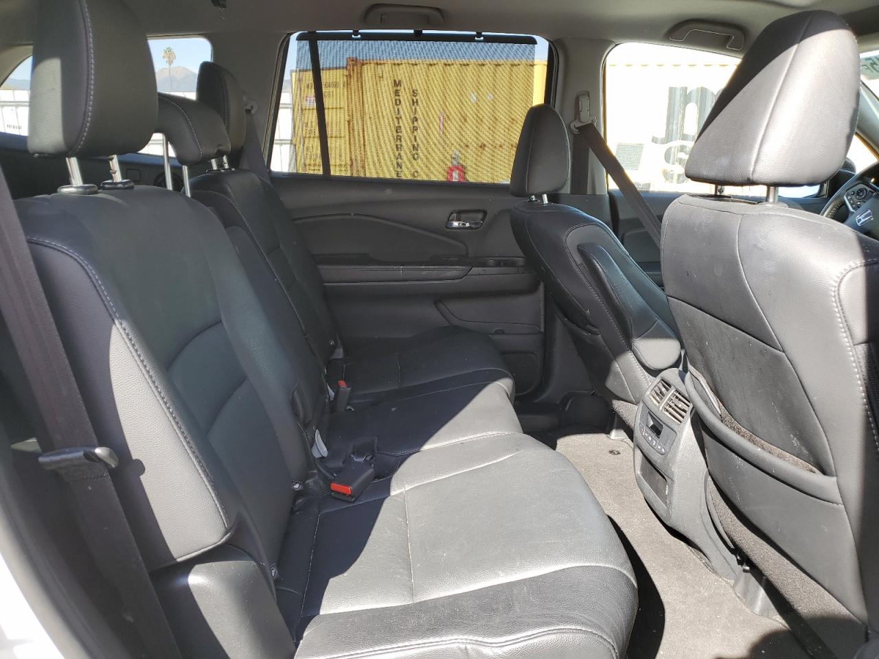 2021 Honda Pilot Se VIN: 5FNYF5H2XMB015990 Lot: 87290615