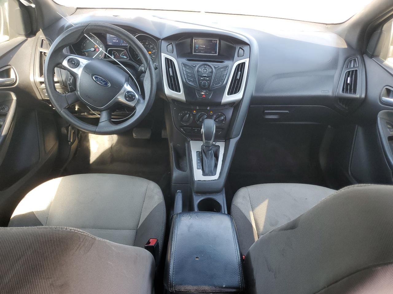 2014 Ford Focus Se VIN: 1FADP3K26EL272819 Lot: 82424165