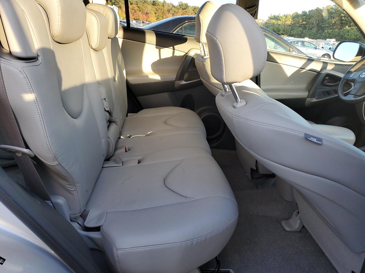 2008 Toyota Rav4 Limited VIN: JTMBK31V286033492 Lot: 82655055