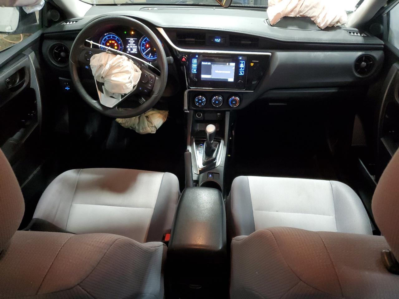 2017 Toyota Corolla L VIN: 2T1BURHE7HC828081 Lot: 86456435