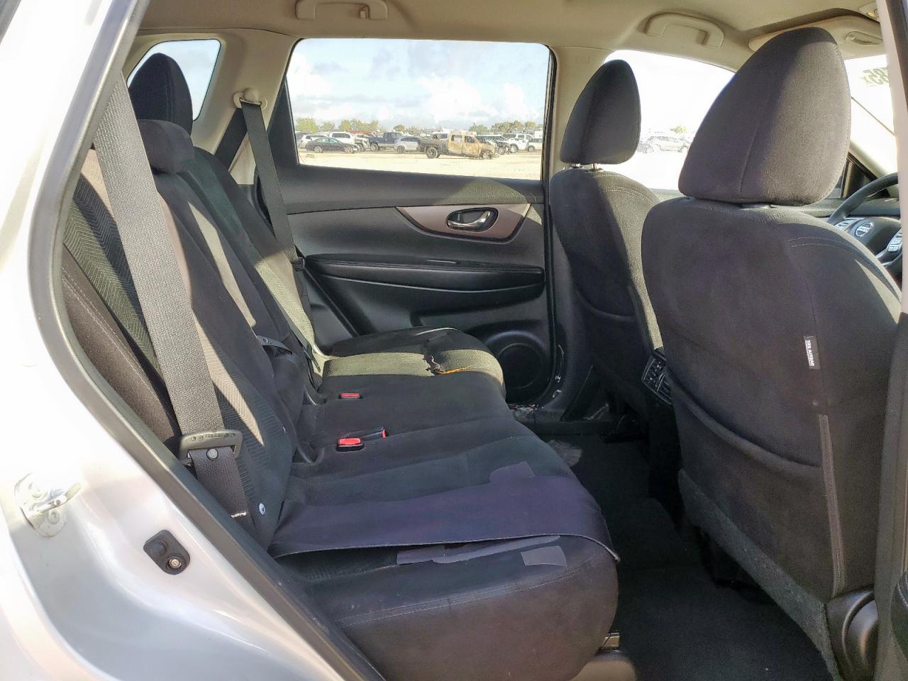 2014 Nissan Rogue S VIN: 5N1AT2MT9EC812488 Lot: 82322585