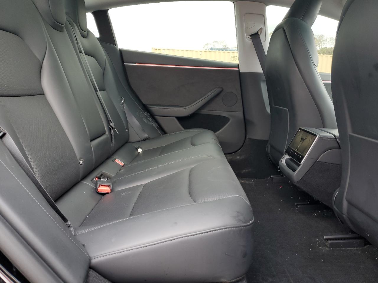 2024 Tesla Model 3 VIN: 5YJ3E1EB9RF846690 Lot: 82700735