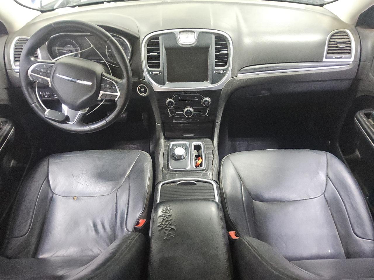 2015 Chrysler 300 Limited VIN: 2C3CCAAG8FH743696 Lot: 84967885