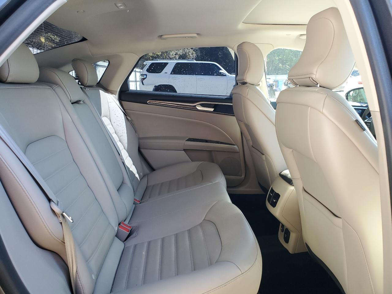 2018 Ford Fusion Se Hybrid VIN: 3FA6P0LU3JR159915 Lot: 85837245