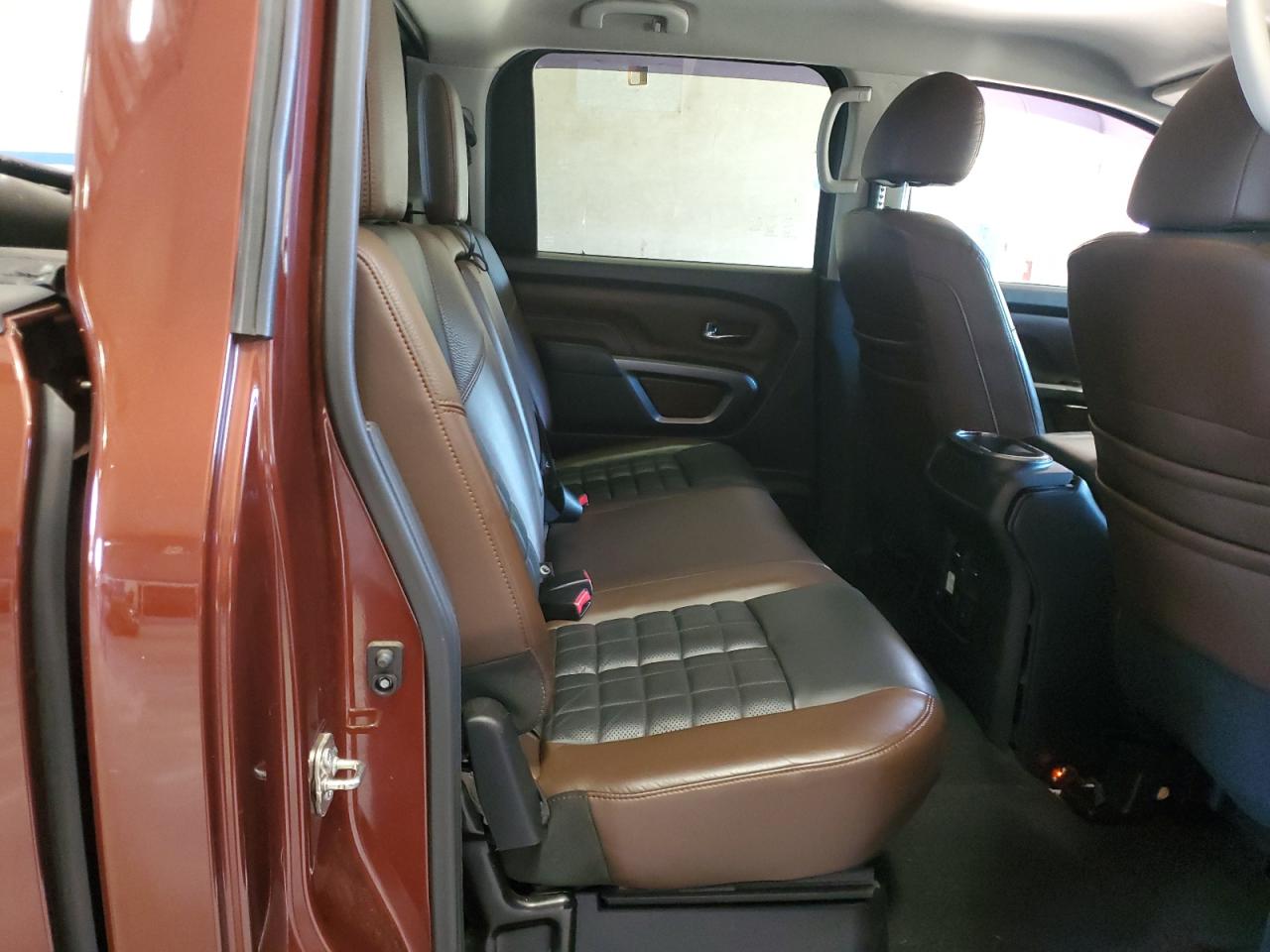 2017 Nissan Titan Sv VIN: 1N6AA1E64HN500128 Lot: 82186495