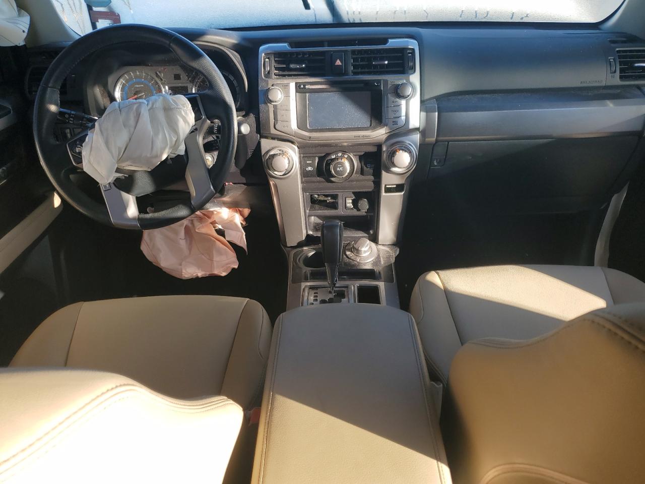 2019 Toyota 4Runner Sr5/Sr5 Premium VIN: JTEBU5JRXK5661365 Lot: 90340885