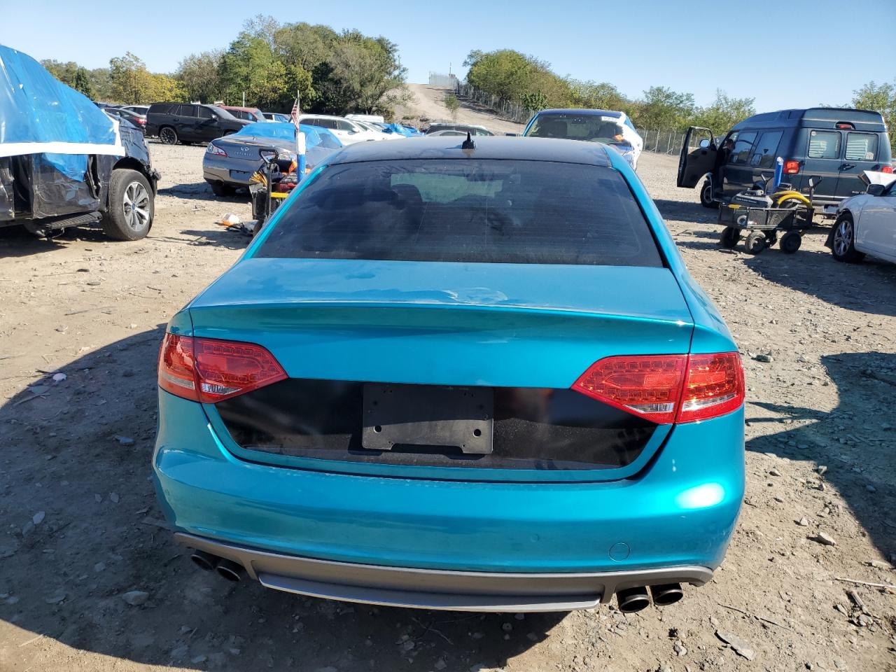 2010 Audi S4 Premium Plus VIN: WAUDGAFLXAA153451 Lot: 85926295