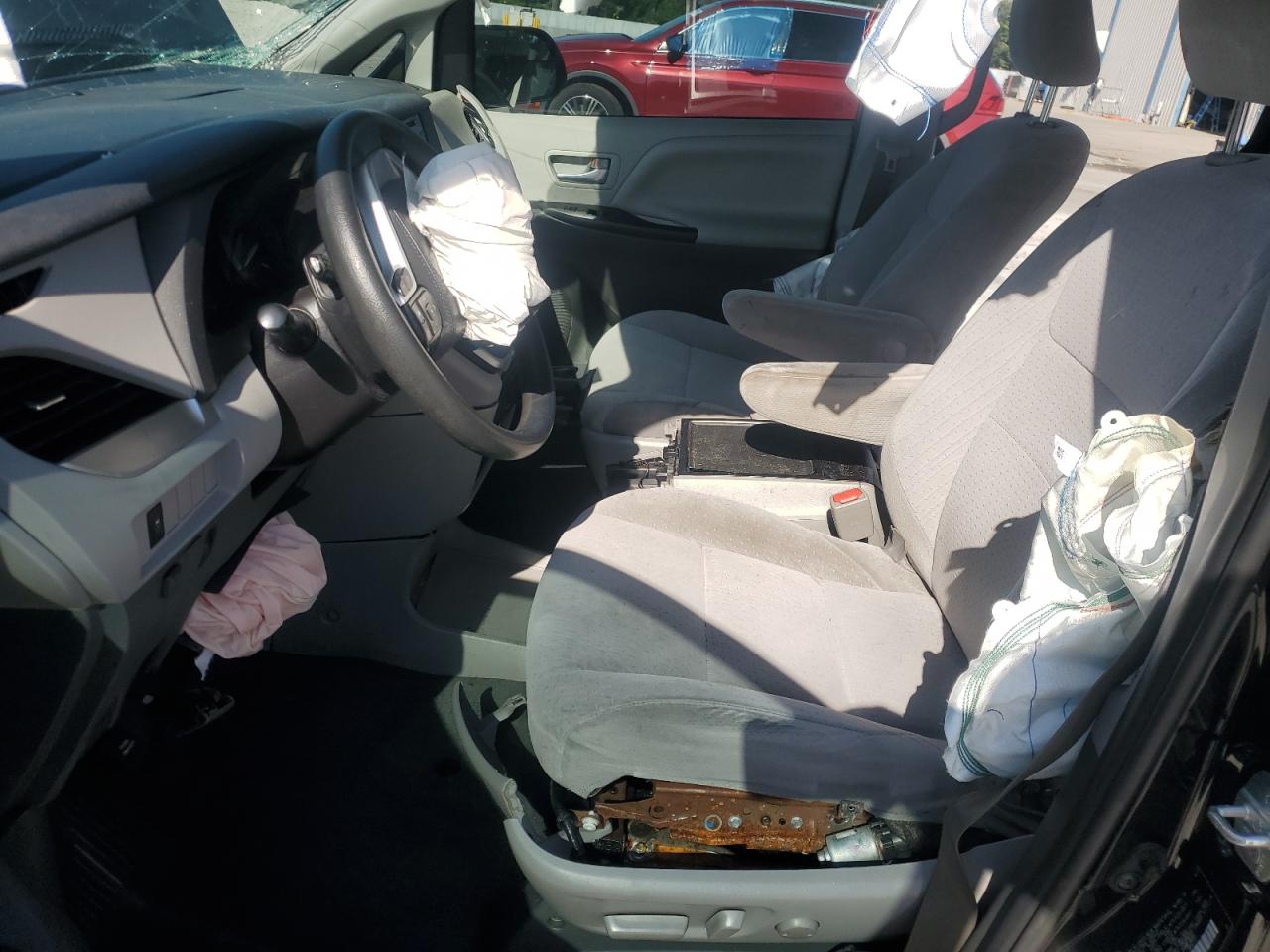 2020 Toyota Sienna Le VIN: 5TDKZ3DC1LS073433 Lot: 81984645