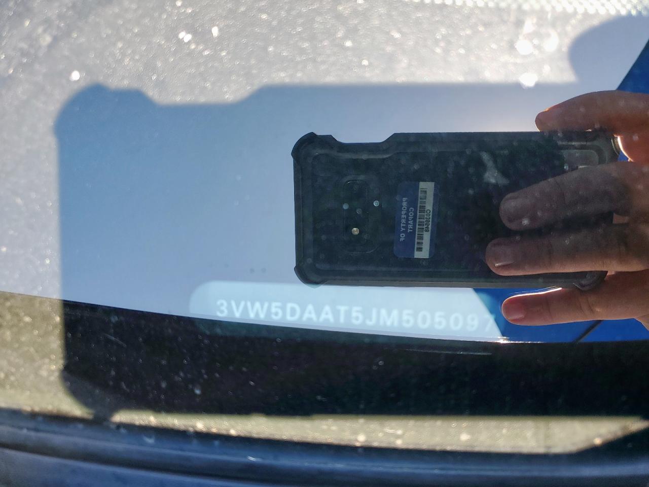 2018 Volkswagen Beetle S VIN: 3VW5DAAT5JM505097 Lot: 84711945