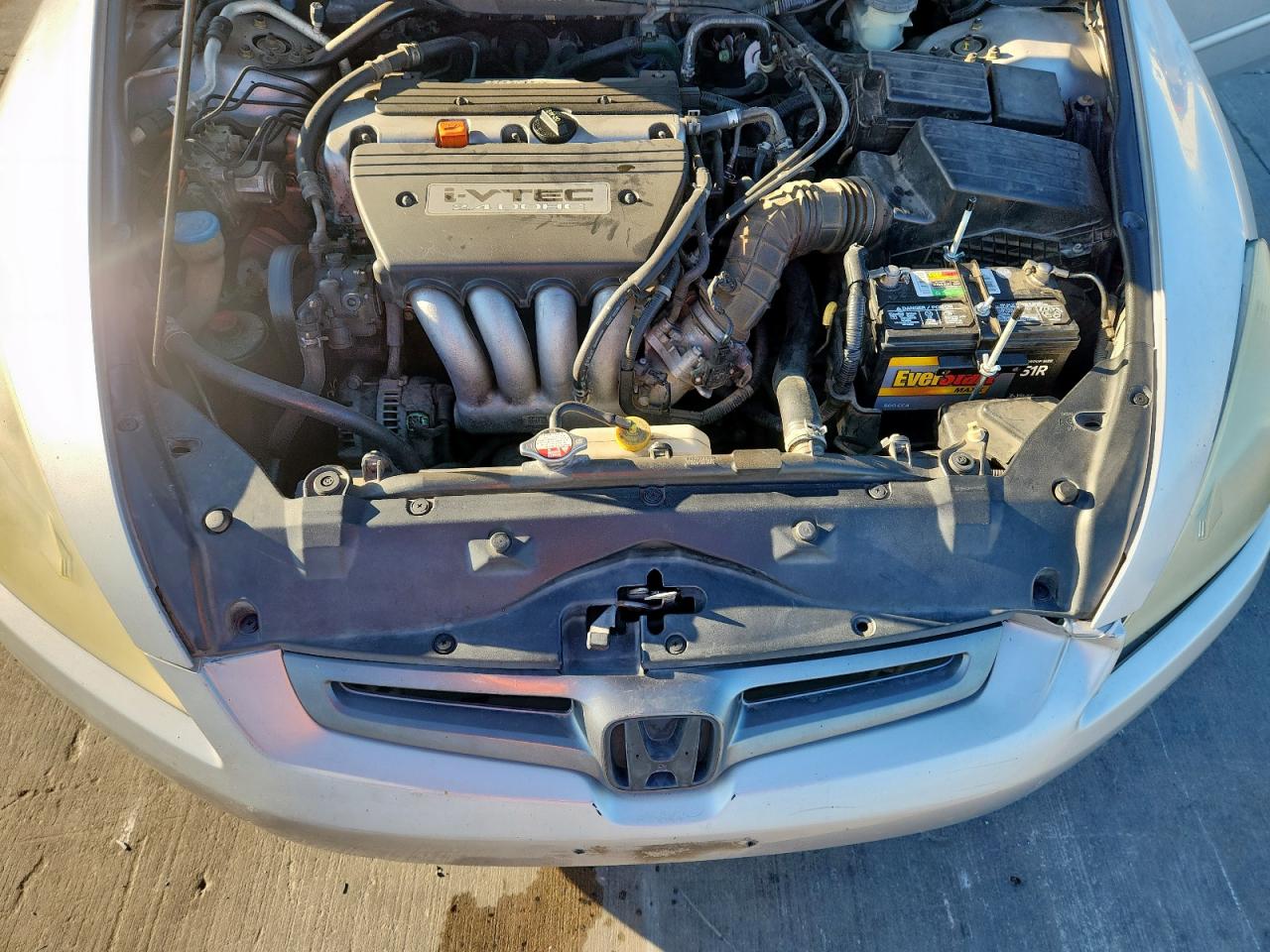 2004 Honda Accord Ex VIN: 1HGCM56674A105128 Lot: 82400145