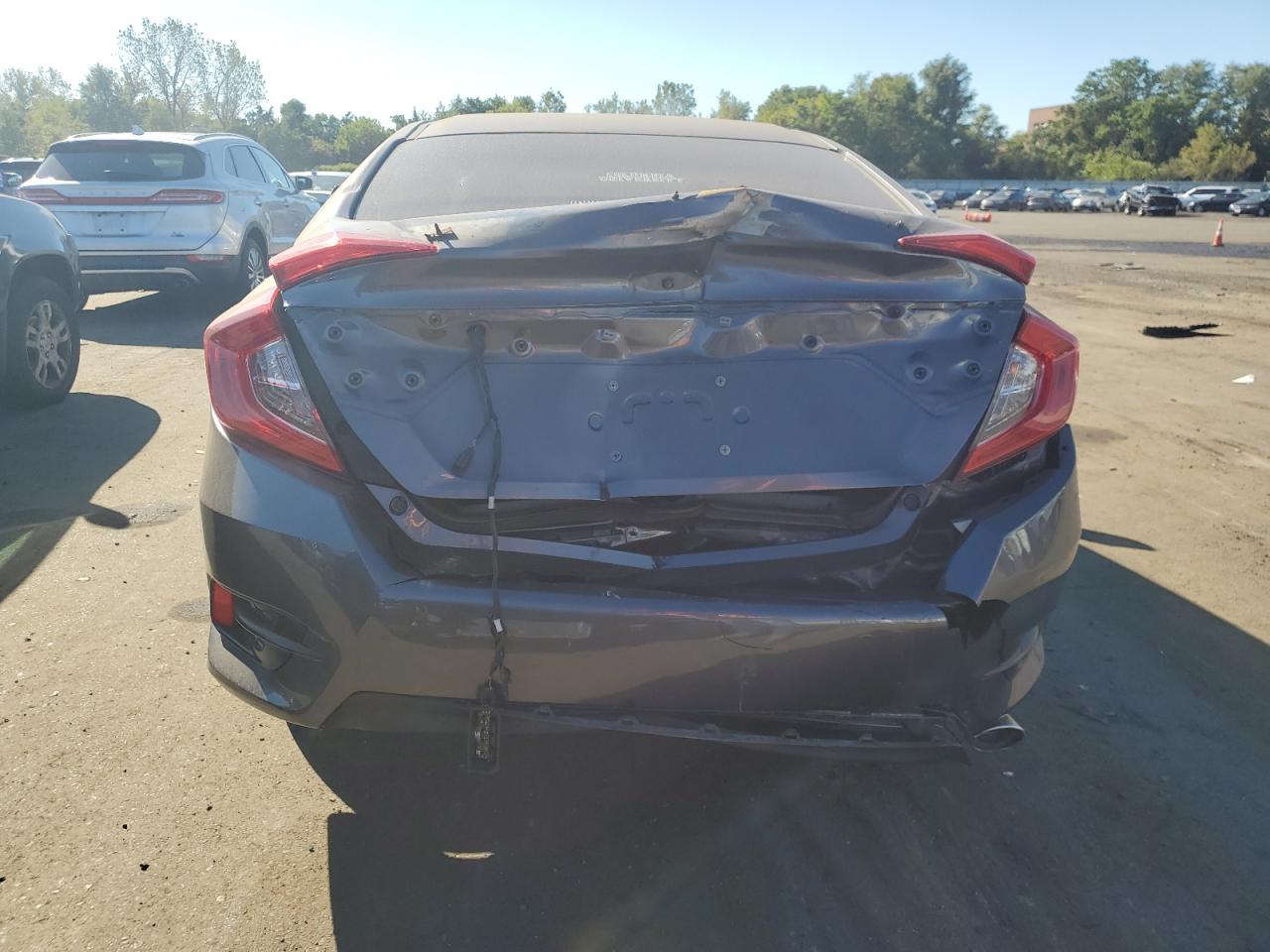 2016 Honda Civic Lx VIN: 19XFC2F51GE217770 Lot: 83771505