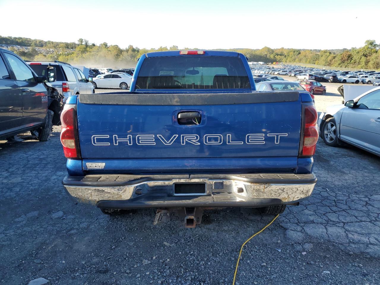 2004 Chevrolet Silverado K1500 VIN: 2GCEK19T541318953 Lot: 82299095