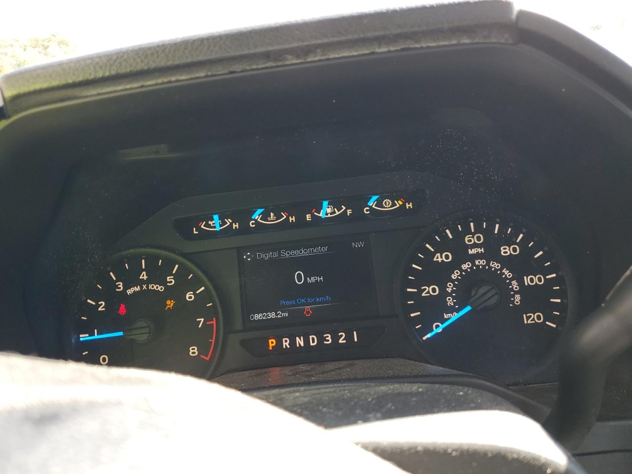 2017 Ford F150 VIN: 1FTMF1C82HKC09070 Lot: 87214565