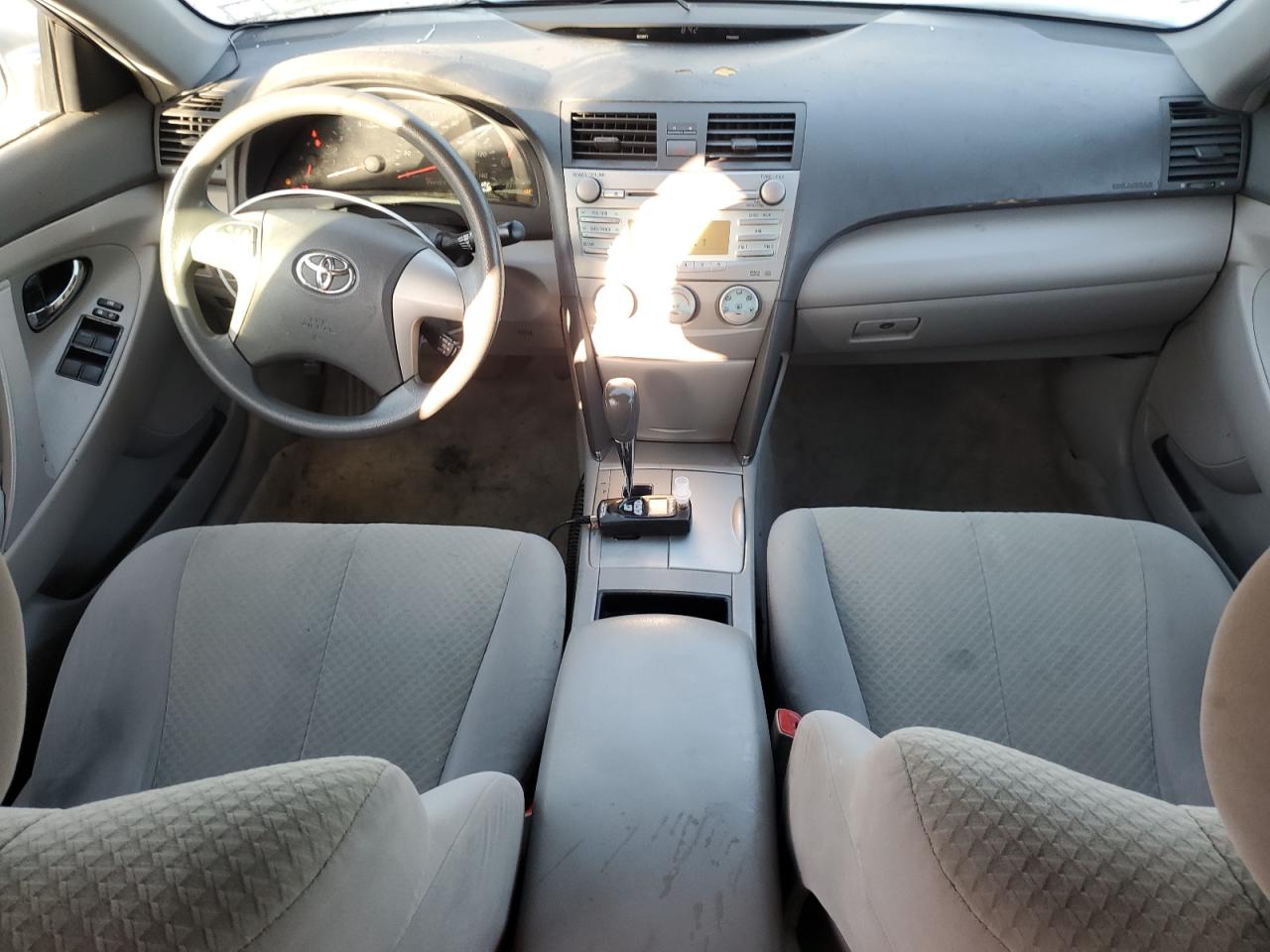 2009 Toyota Camry Base VIN: 4T1BE46K89U266216 Lot: 84910905