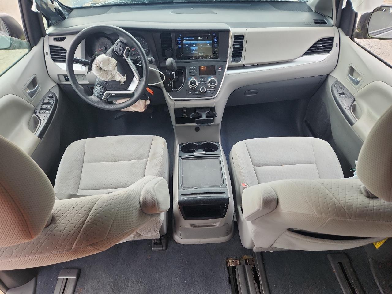 2015 Toyota Sienna Le VIN: 5TDKK3DC6FS578912 Lot: 90361155