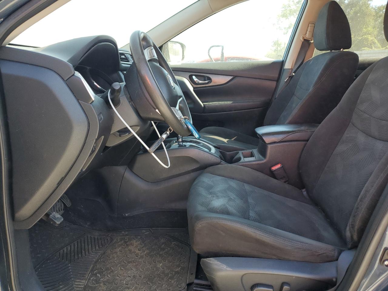 2014 Nissan Rogue S VIN: 5N1AT2MV0EC821128 Lot: 85853845