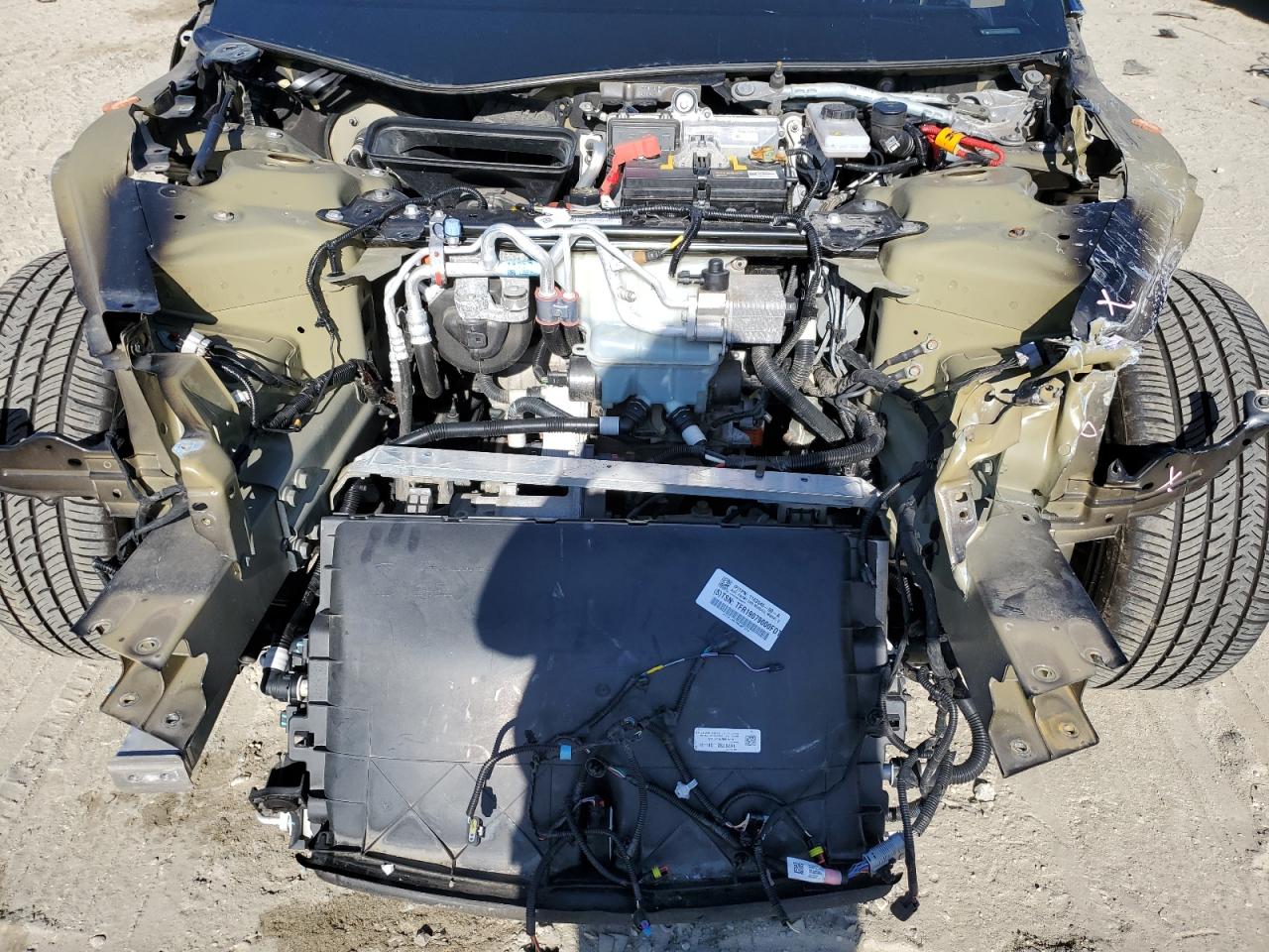 2019 Tesla Model 3 VIN: 5YJ3E1EB9KF195051 Lot: 84443395