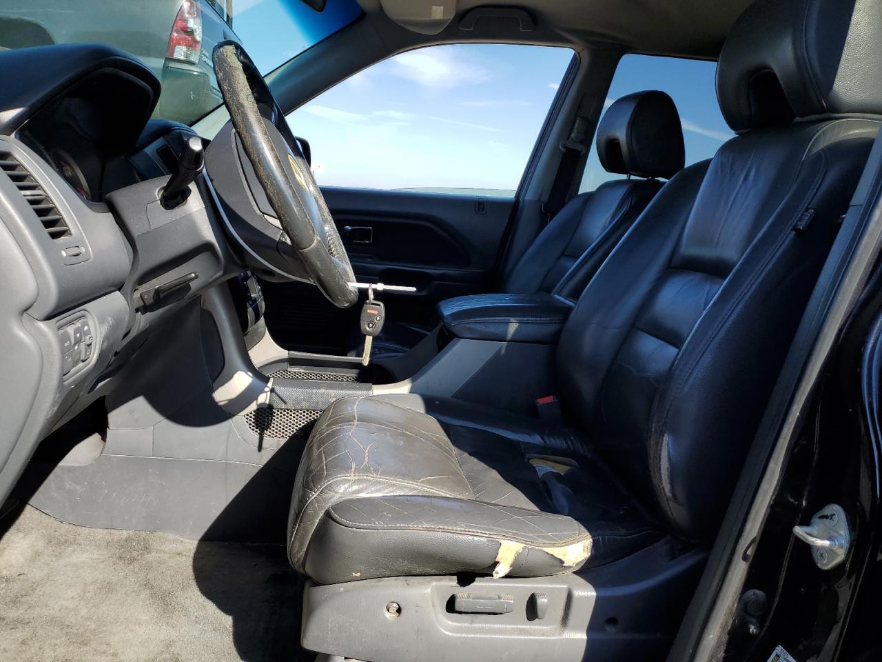 2006 Honda Pilot Ex VIN: 5FNYF28586B001663 Lot: 82587825