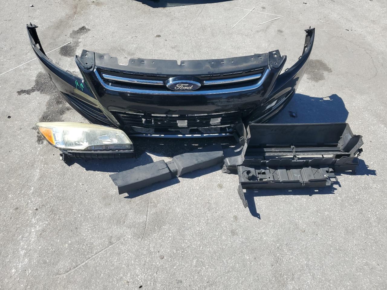 2015 Ford Escape Titanium VIN: 1FMCU0JX8FUB56555 Lot: 86166495