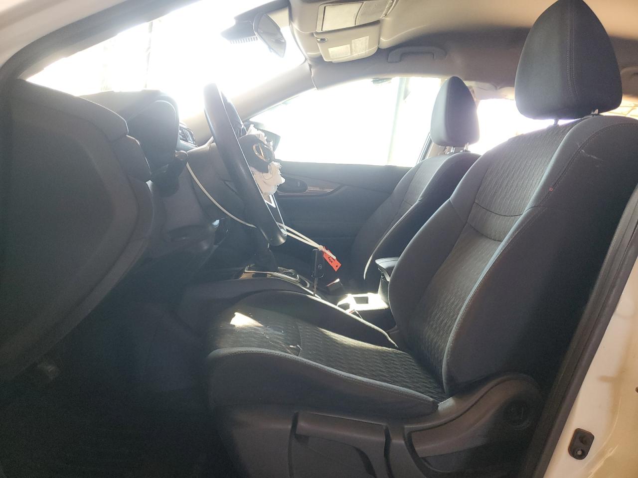 2019 Nissan Rogue S VIN: 5N1AT2MT0KC766867 Lot: 84932525