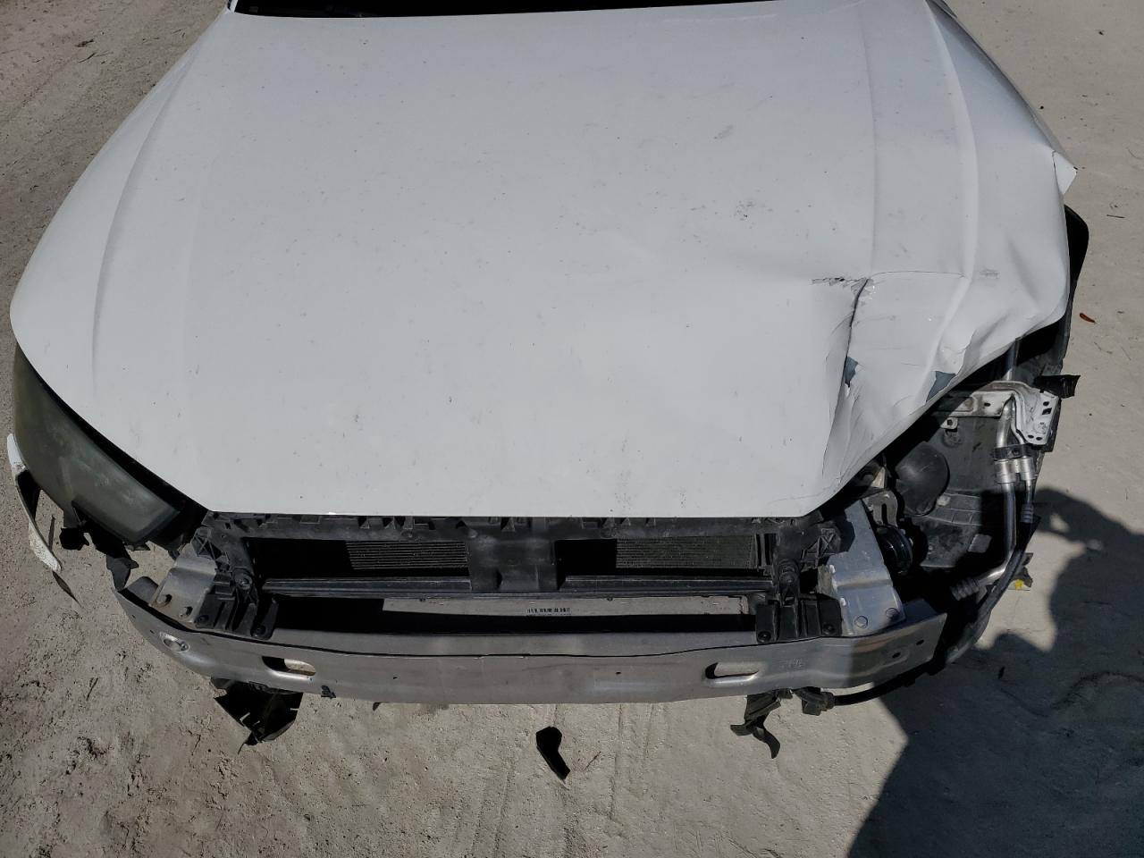 2019 Audi A4 Premium VIN: WAUDNAF47KA118057 Lot: 87046215