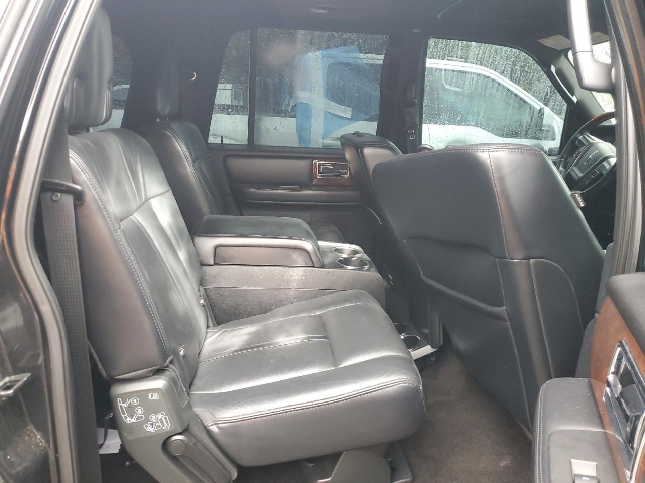 2015 Lincoln Navigator L VIN: 5LMJJ3JT0FEJ03032 Lot: 86593595