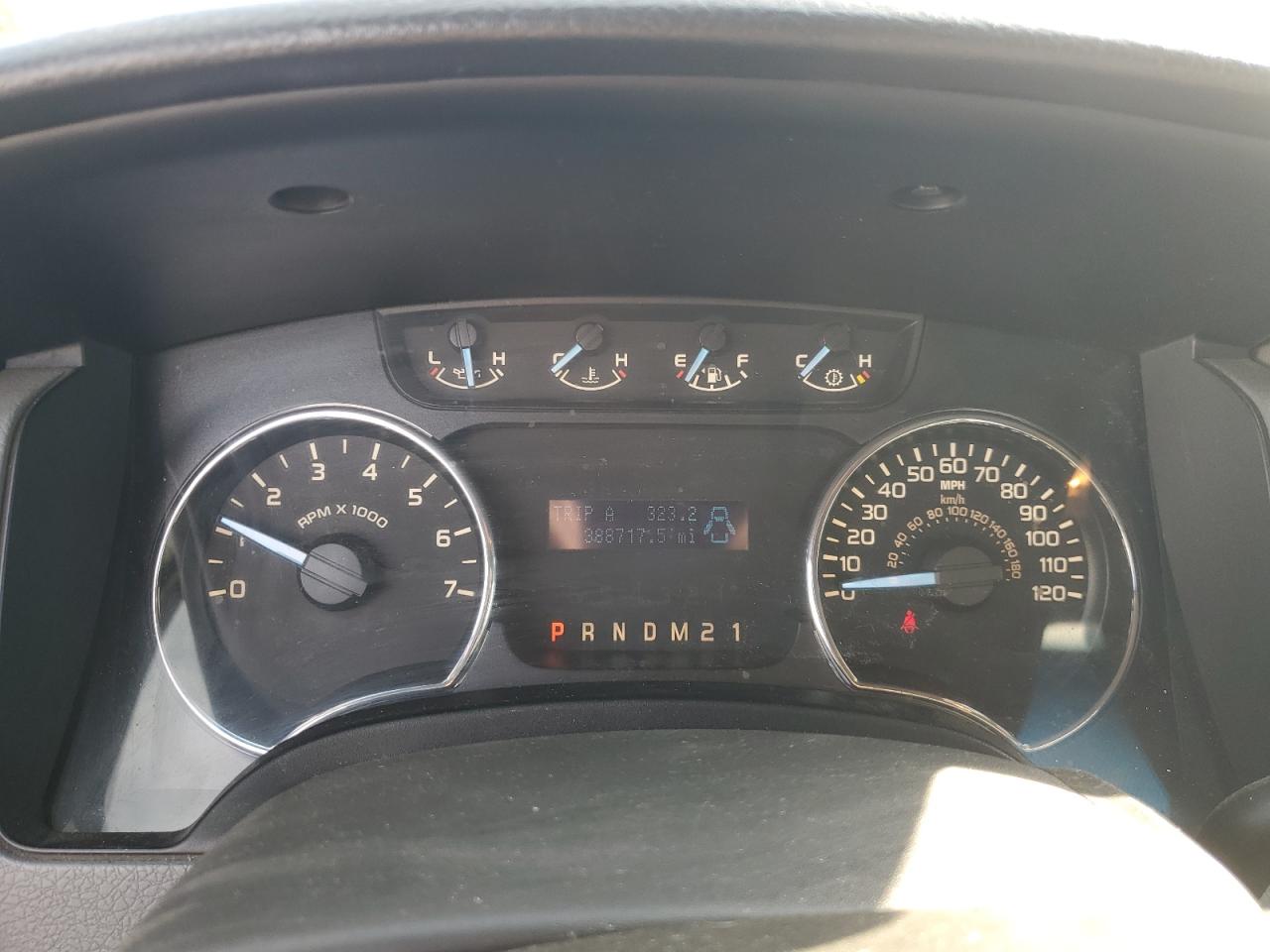 2011 Ford F150 Super Cab VIN: 1FTEX1CM7BFC52219 Lot: 82735625